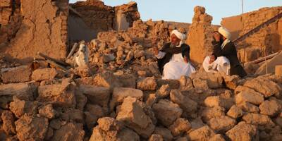 Plus de 1.000 morts dans un puissant séisme qui a frappé l'Afghanistan ce samedi