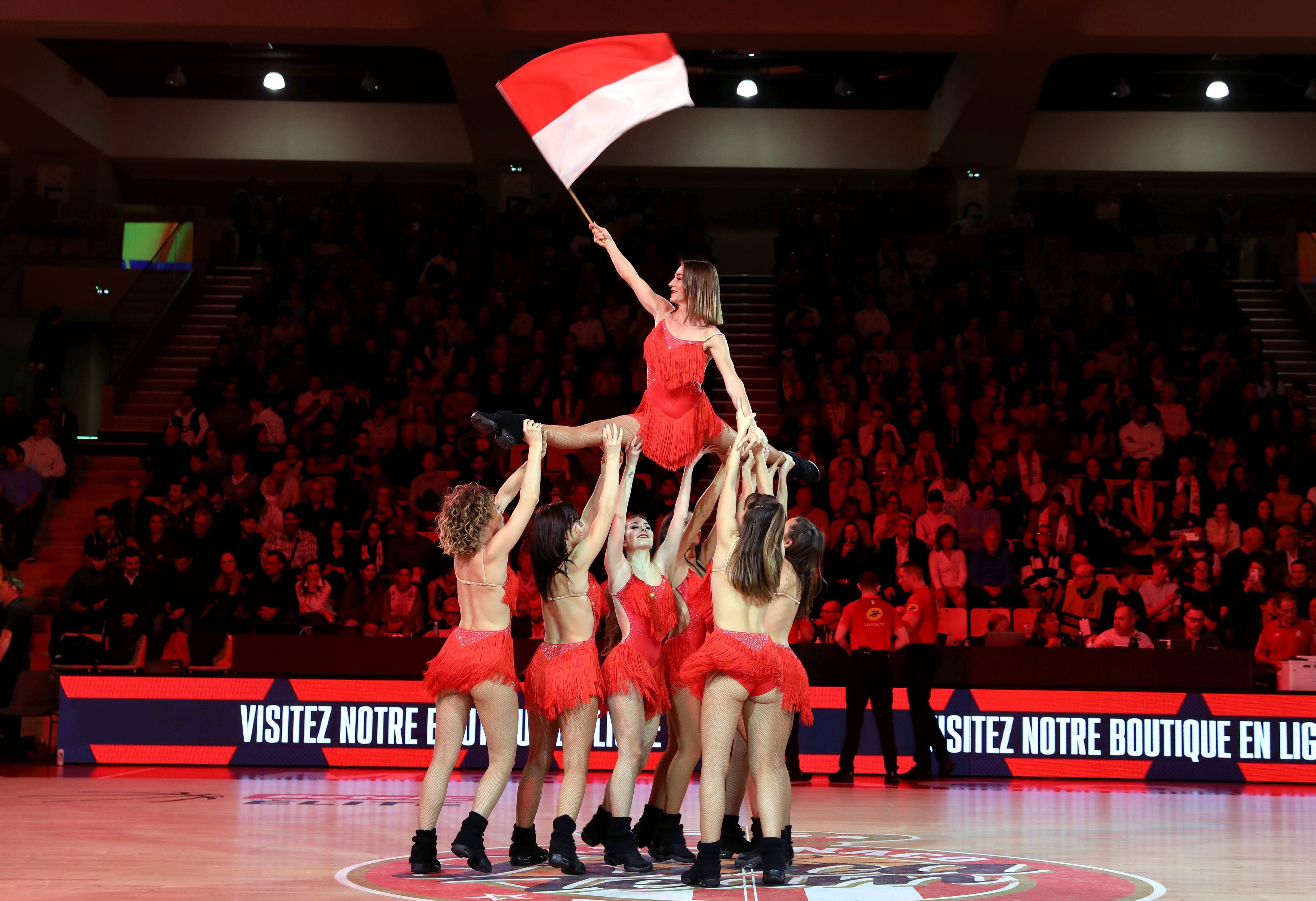 Basket: les pom-pom girls de l'AS Monaco feront leur premier déplacement à l'international pour le Final Eight en Italie ce week-end