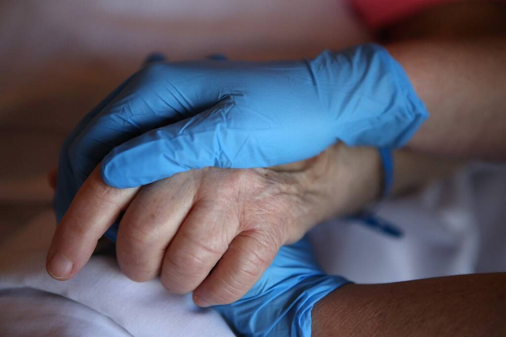 Aide à mourir: la HAS invite à évaluer la "qualité" de vie restante plutôt que sa "quantité"