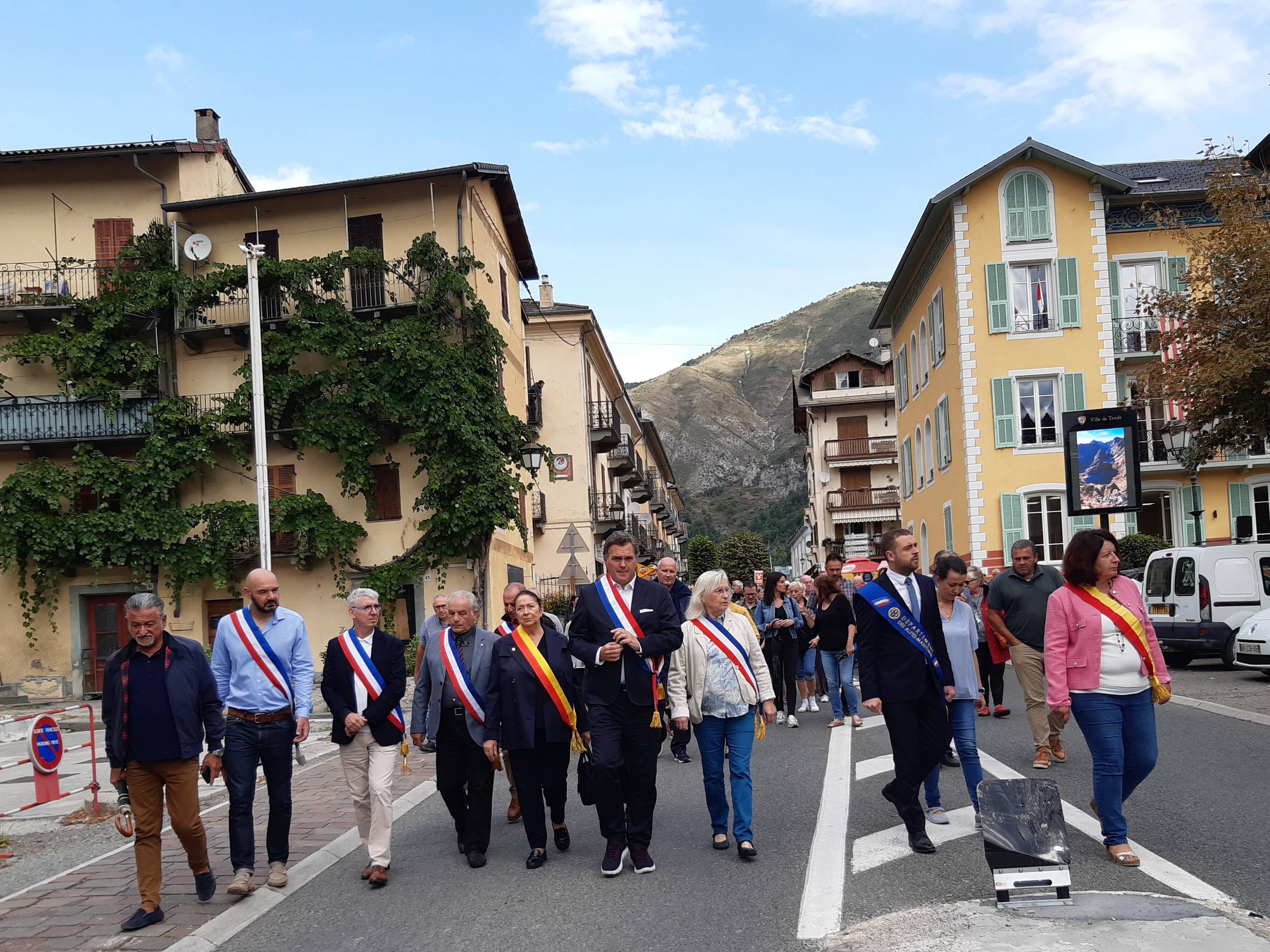 Les 5 exigences des maires de la Riviera française pour une ouverture rapide du tunnel de Tende