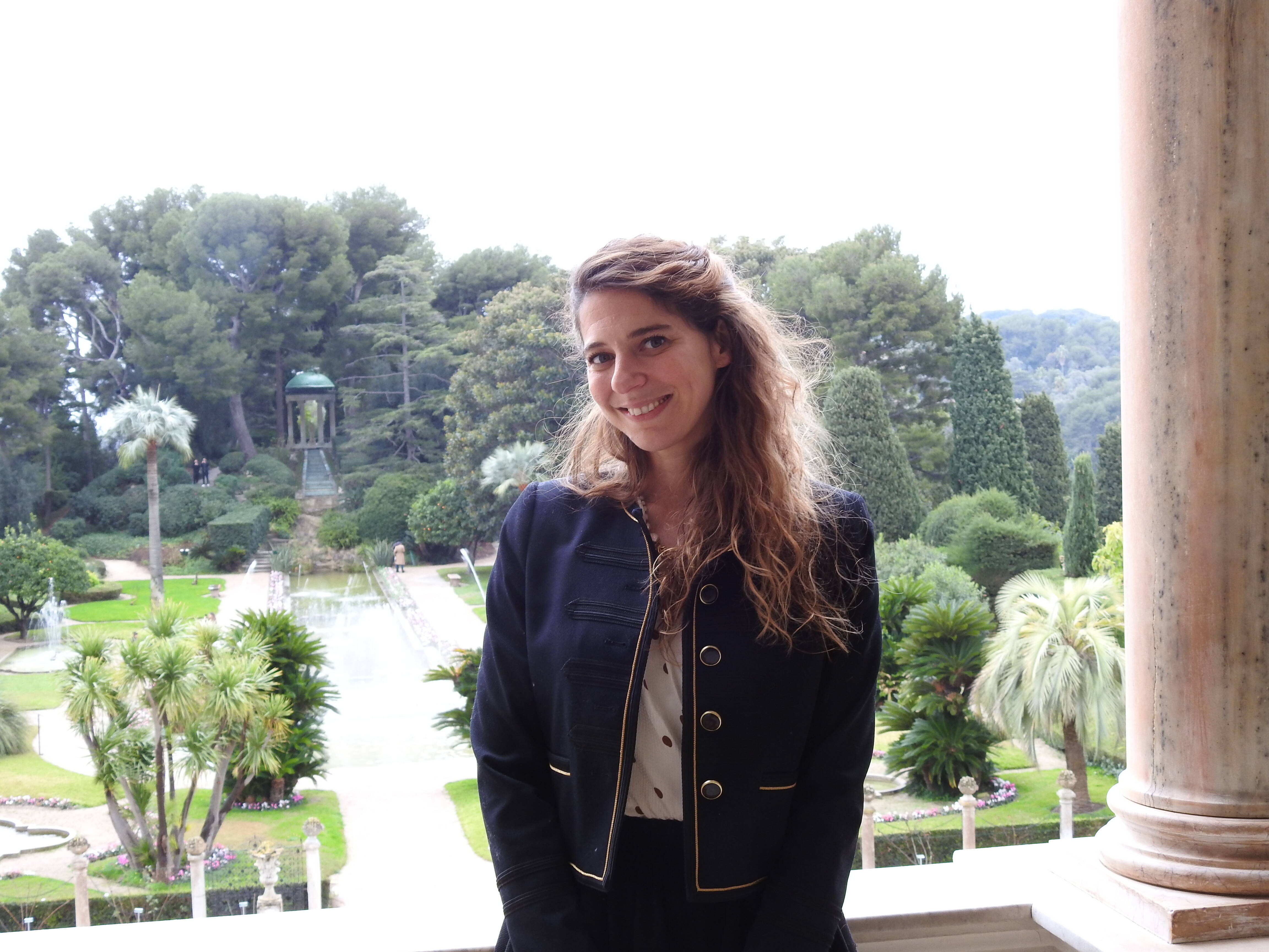 On vous présente Oriane Beaufils, la nouvelle conservatrice de la villa Rothschild à Saint-Jean-Cap-Ferrat
