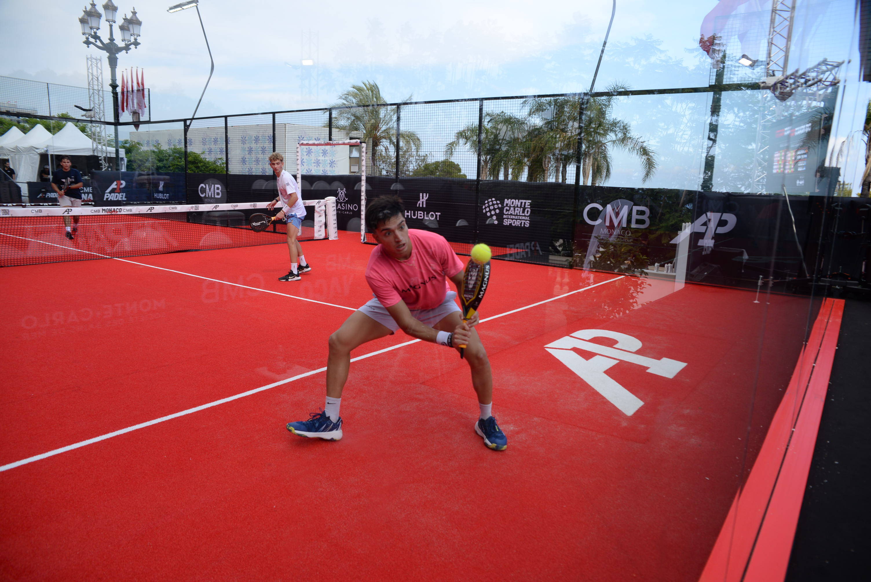 Le padel fait son retour dès aujourd'hui sur les terrasses du Casino de Monte-Carlo