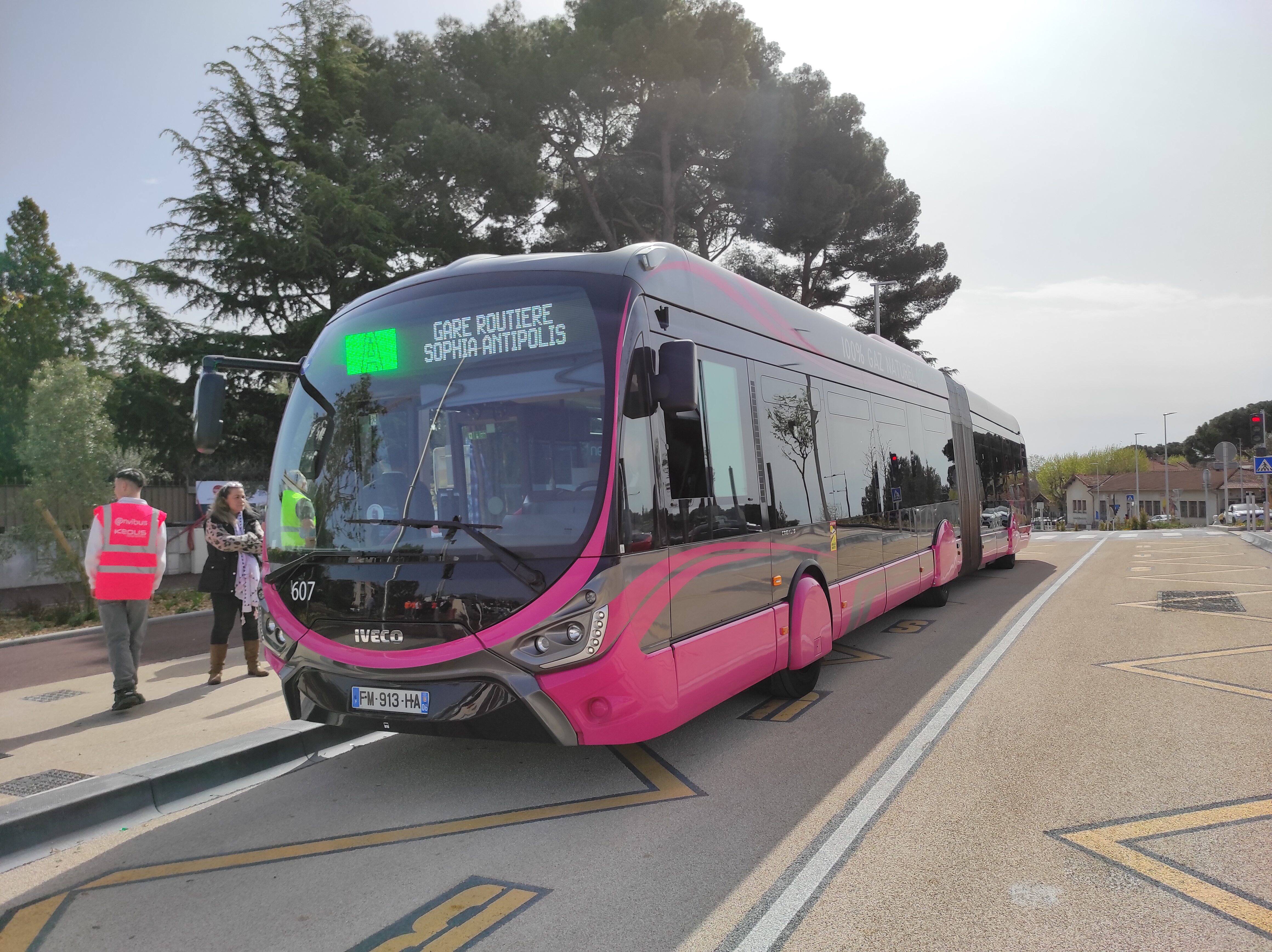 Le bustram entre dans sa dernière ligne droite à Antibes NiceMatin
