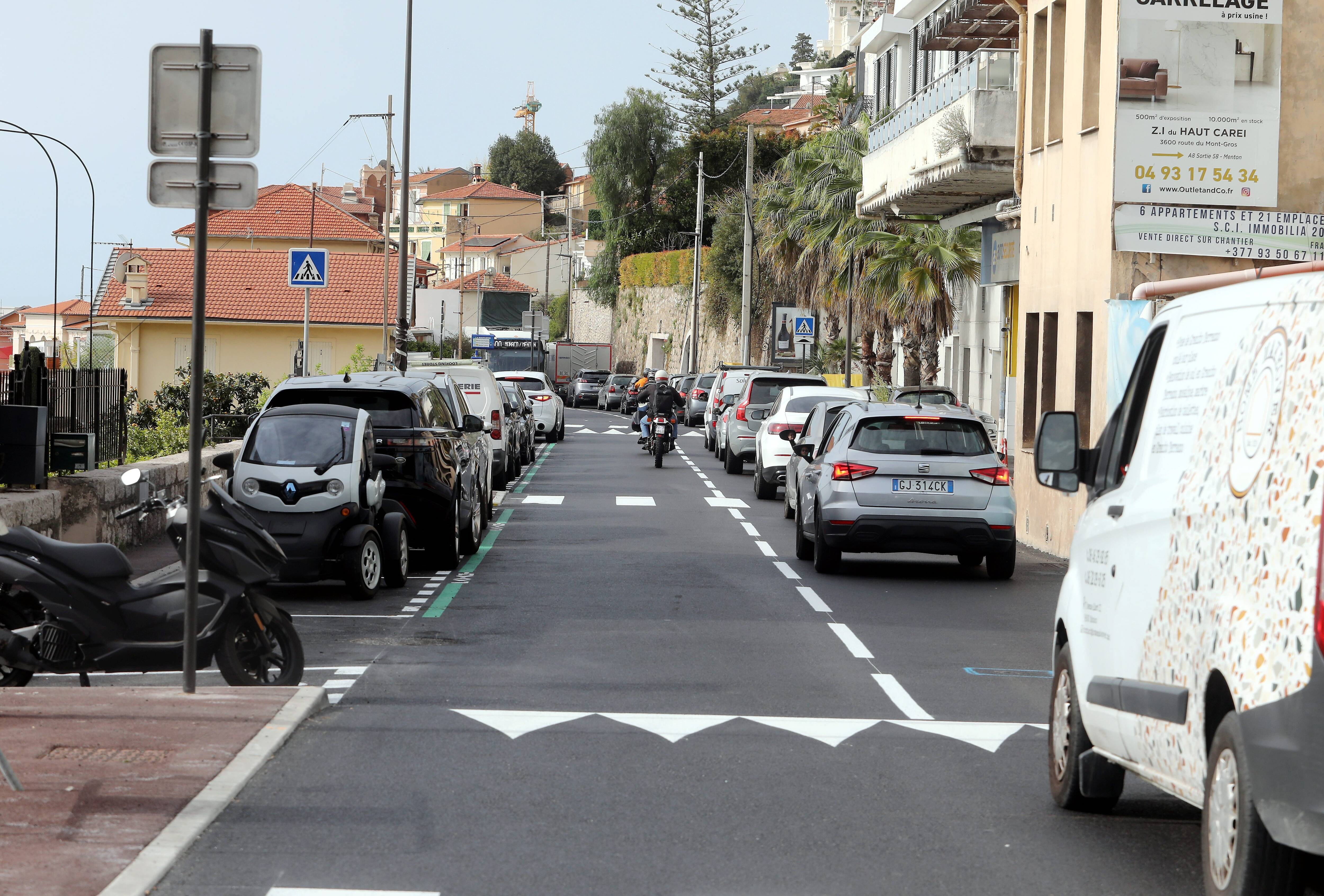 Après 18 mois de travaux, cette avenue de Roquebrune est de nouveau praticable dans les deux sens