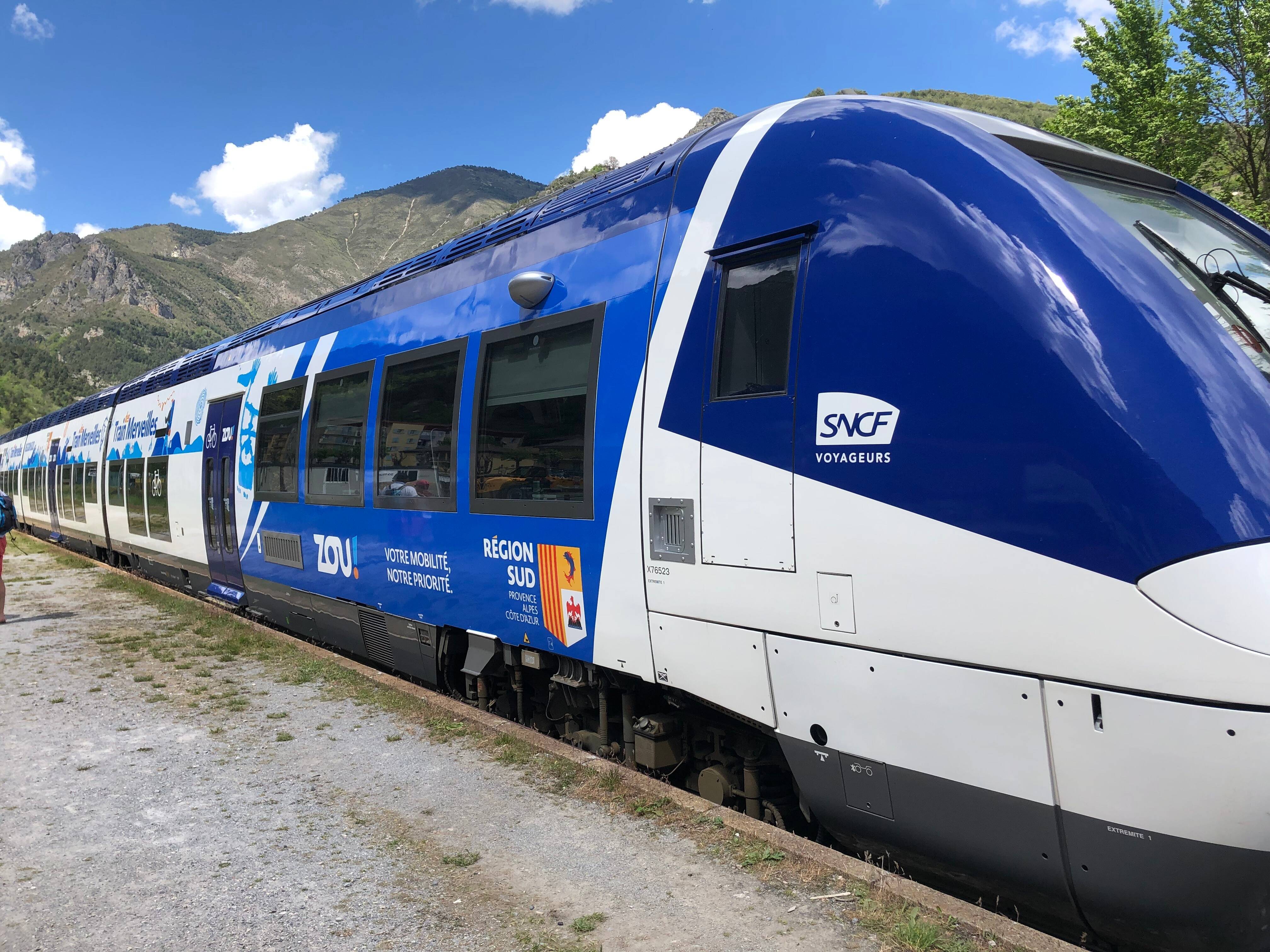 "Si on voulait la mort de la Vallée, on ne s'y prendrait pas autrement": privés de train pendant 16 mois pour travaux, les usagers de la ligne Nice-Tende s'inquiètent
