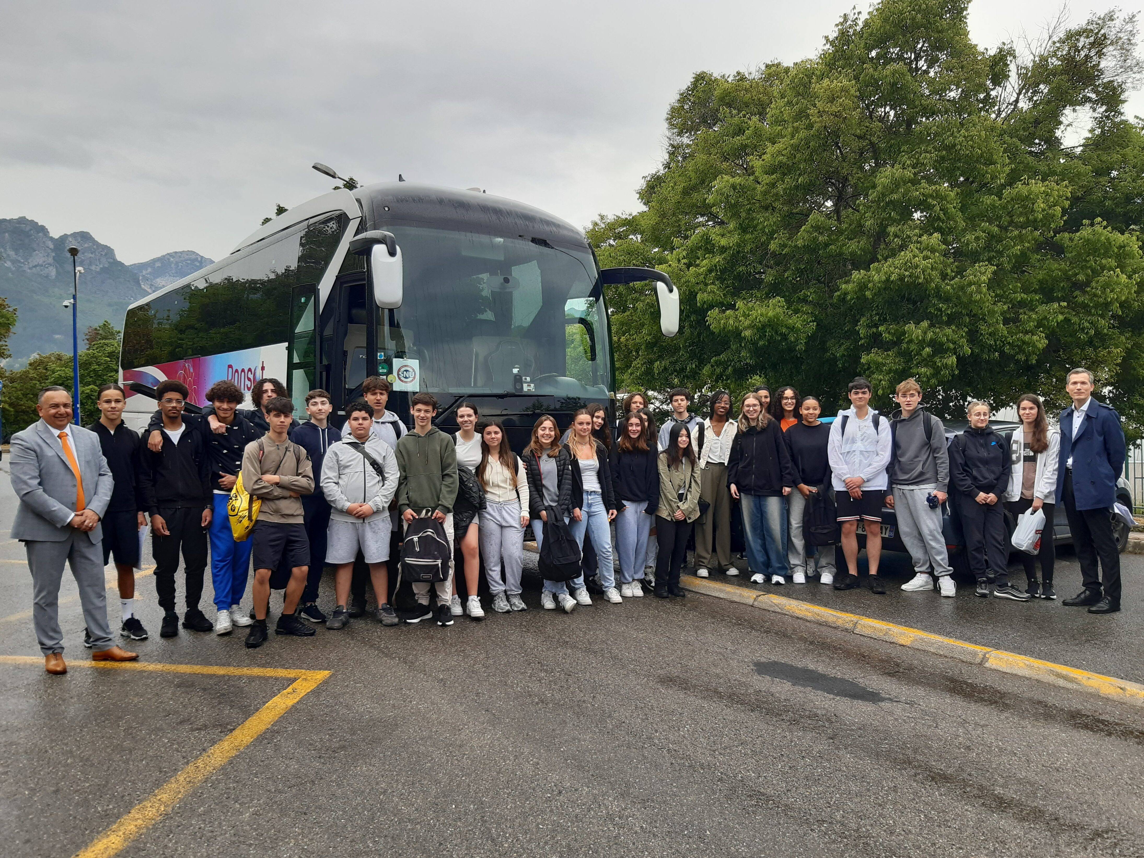 Ces lycéens de la Côte d'Azur partent pour le Service national universel dans le Var