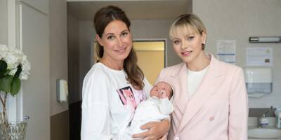 À l'occasion de la Fête des mères, la princesse Charlène a visité les mamans au centre hospitalier princesse Grace à Monaco