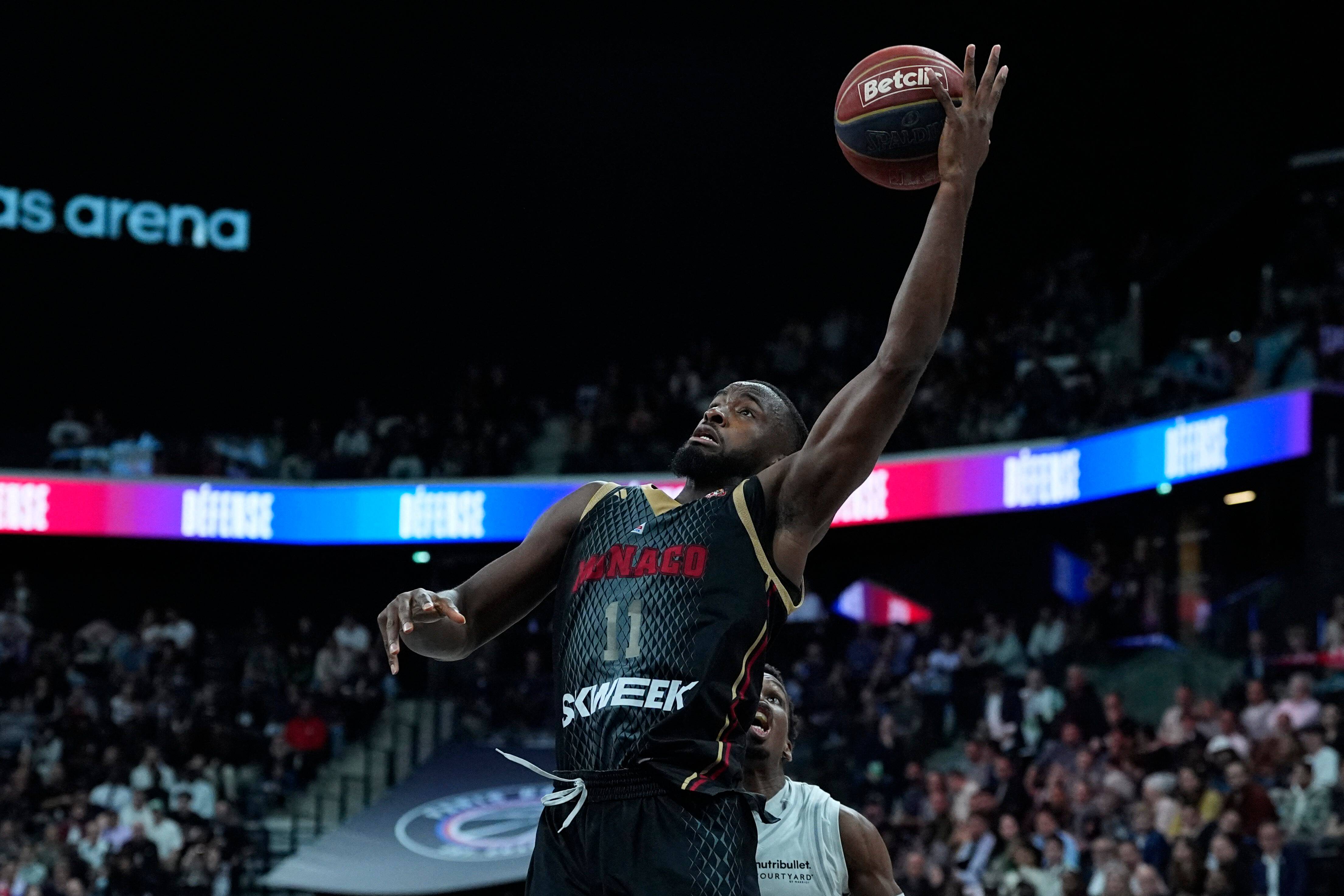 En terrassant Paris, l'AS Monaco décroche son second sacre consécutif de champion de France de basket