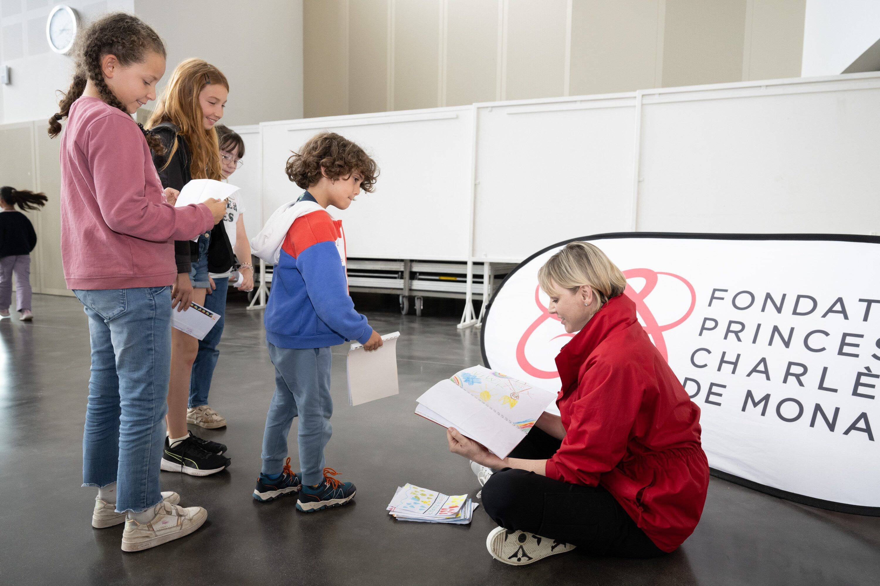 Water Safety Days: après la Corse, la princesse Charlène dans les Landes pour sensibiliser les enfants au risque de noyade