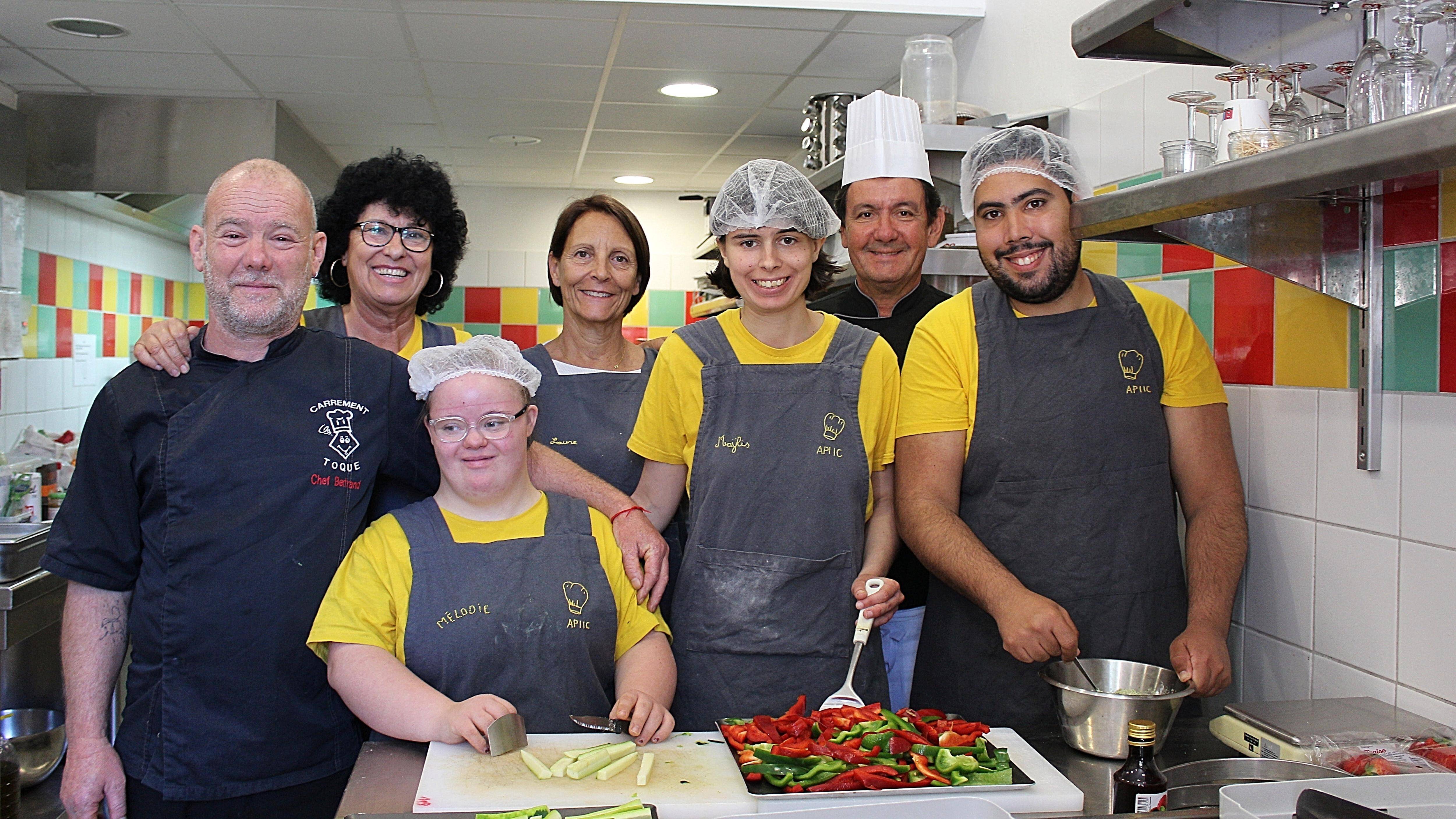 Venez découvrir le menu gastronomique concocté par des cuisiniers porteurs de handicap dans ce restaurant éphémère du Var