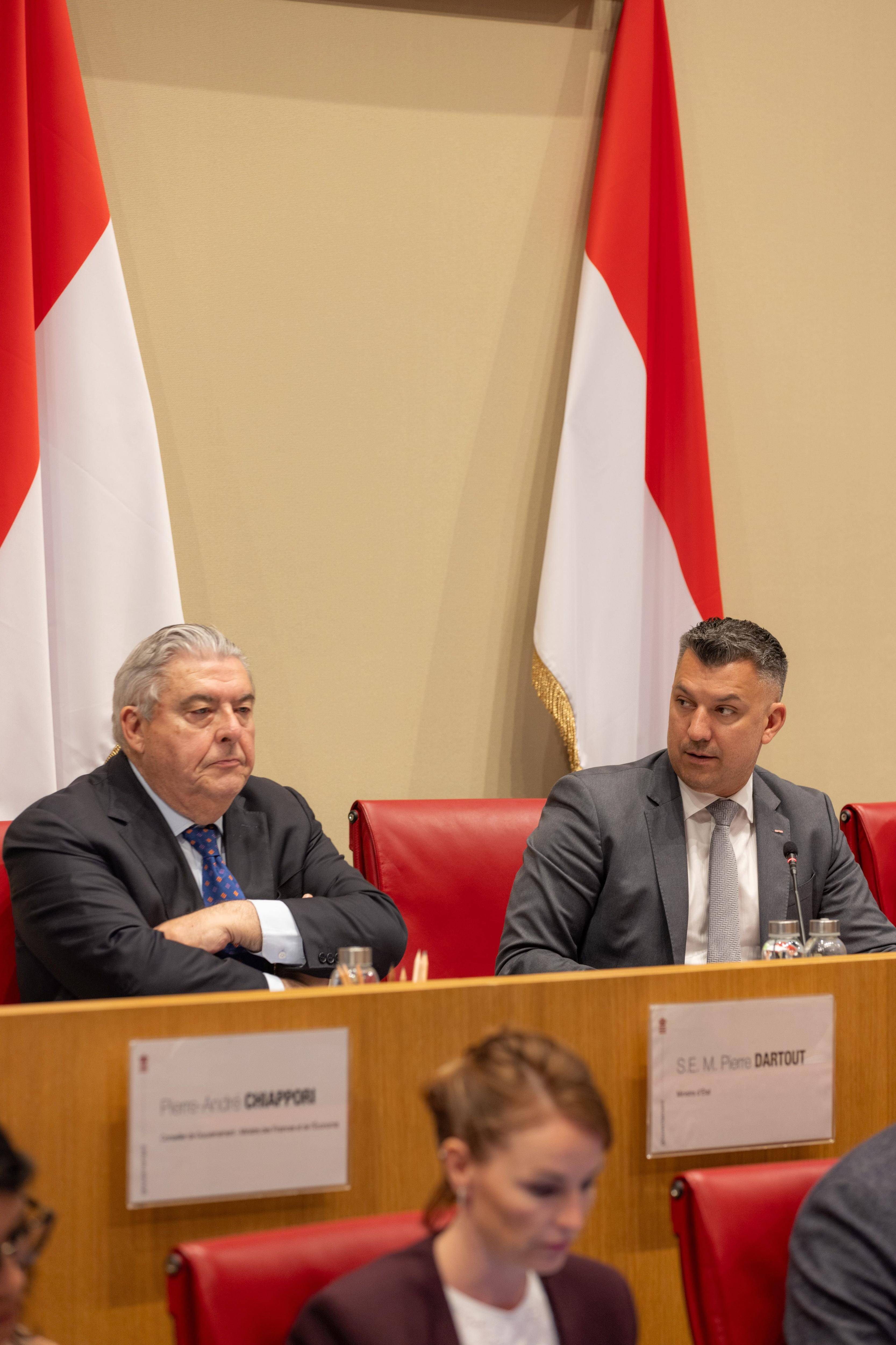 "Ce vote n'affectera pas gravement le fonctionnement de l'État" assure Pierre Dartout après le vote négatif du premier budget rectificatif par le Conseil national