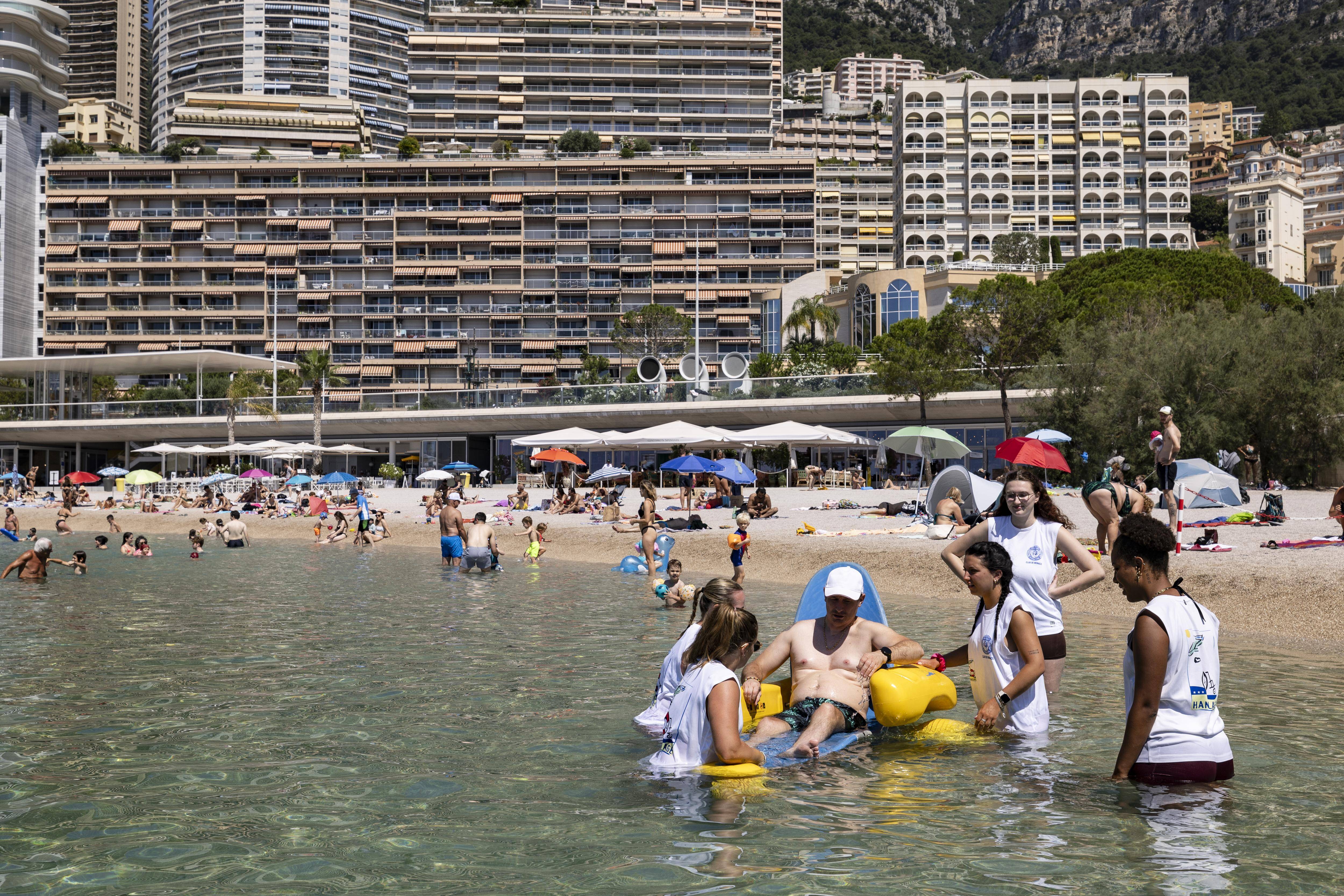 Ce qui change cet été pour le site "Handiplage" de Monaco qui fait le plein de nouveautés
