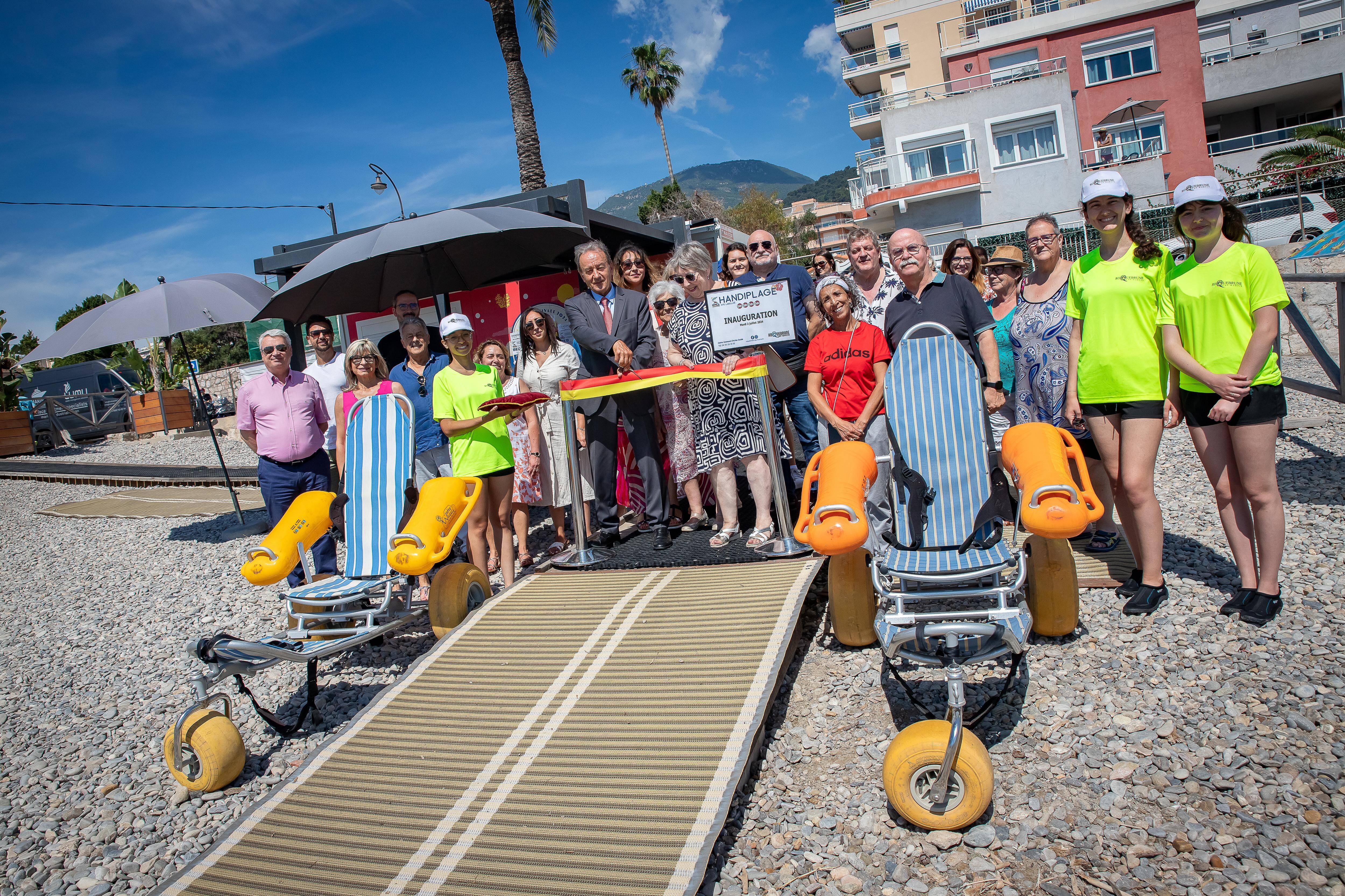 À Roquebrune-Cap-Martin, le site handiplage ouvre ses portes jusqu'au 29 août