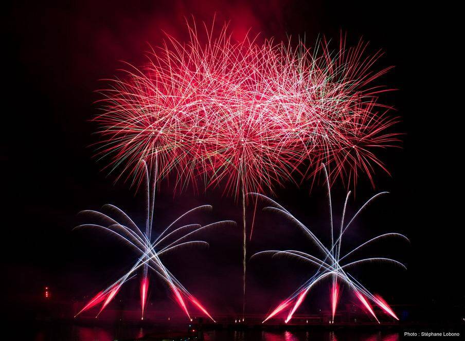 On vous emmène dans les coulisses de la création du spectacle pyromélodique qui aura lieu ce samedi à Monaco