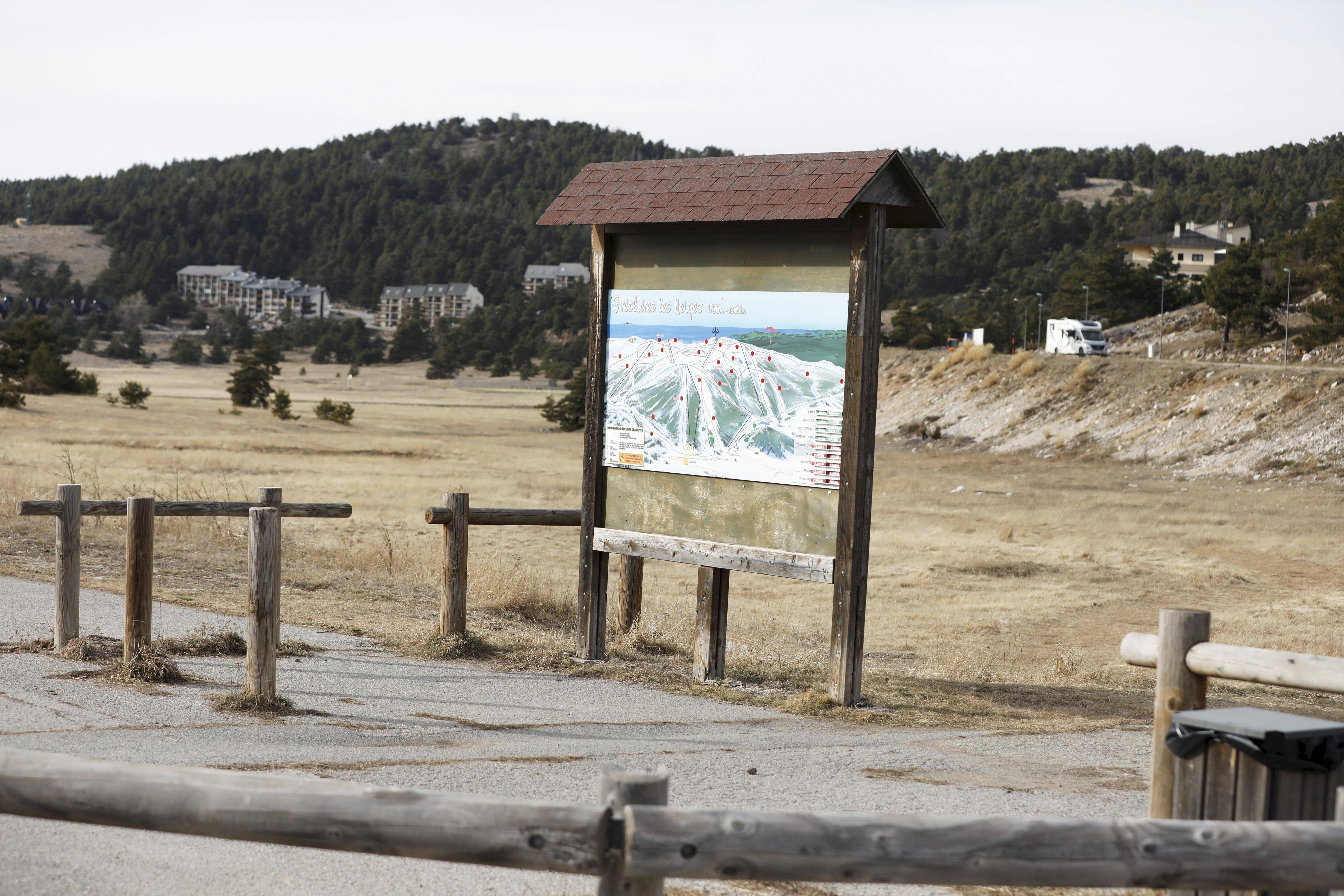"Je n'ose plus aller faire du VTT en forêt au cas où il y aurait une urgence": un mois sans service pour les abonnés Free à Gréolières