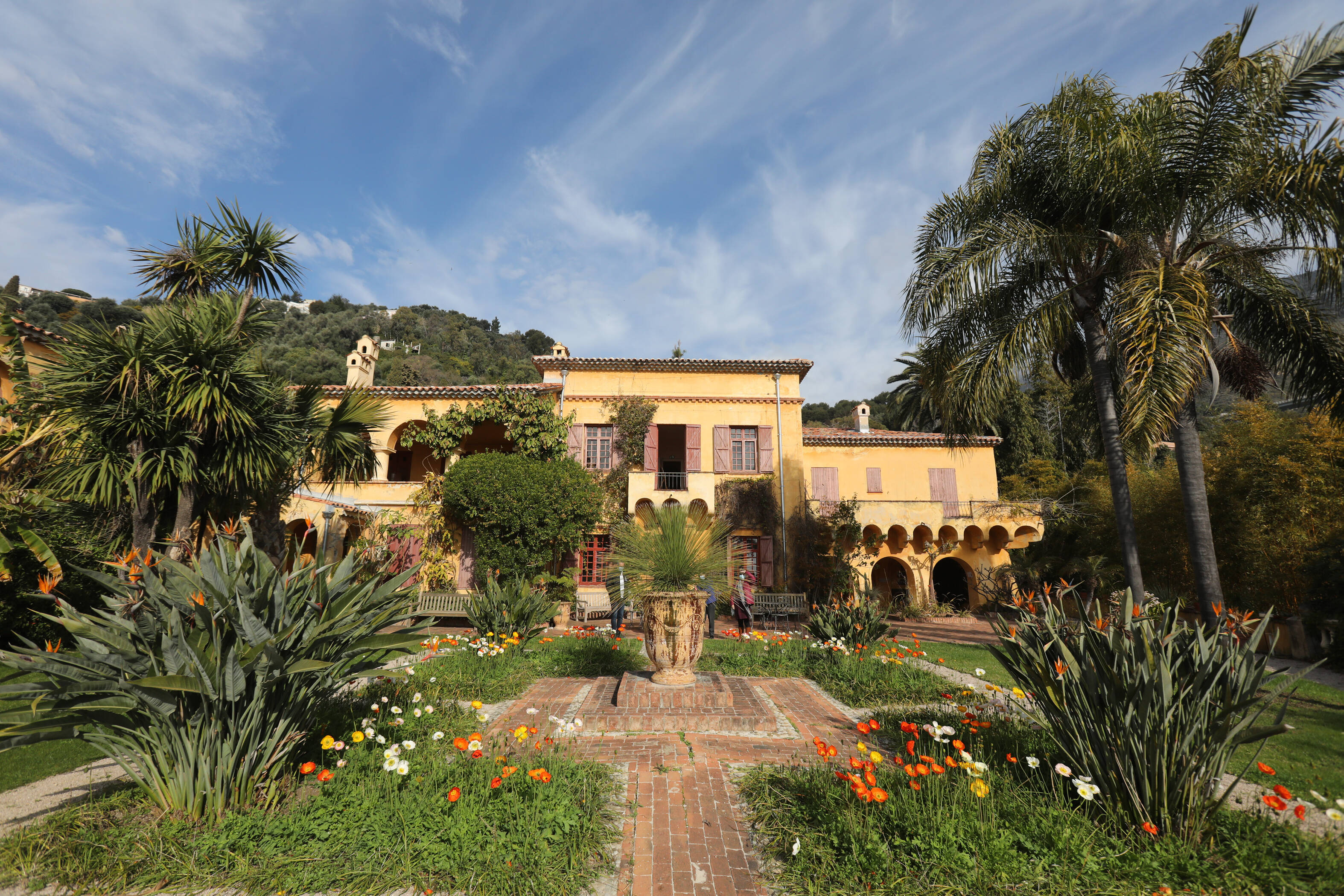 "La ville n'est pas accueillante", "Un marchand de patates hyper sympa", "Magnifique point de vue"... Le florilège des avis sur la ville de Menton sur TripAdvisor