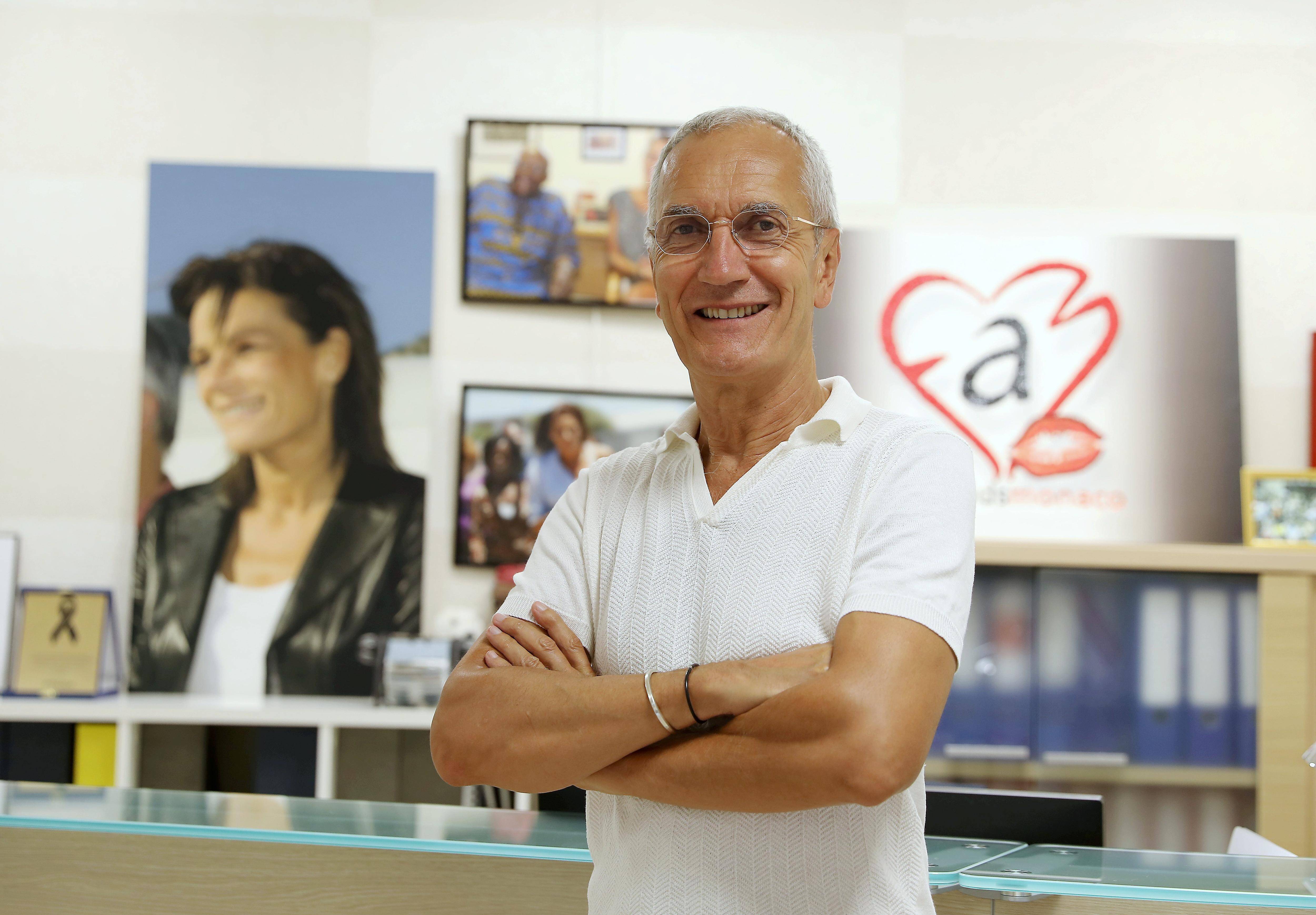 "Je suis fier d'avoir participé à cette aventure": le directeur de Fight Aids Monaco, Hervé Aeschbach, prend sa retraite