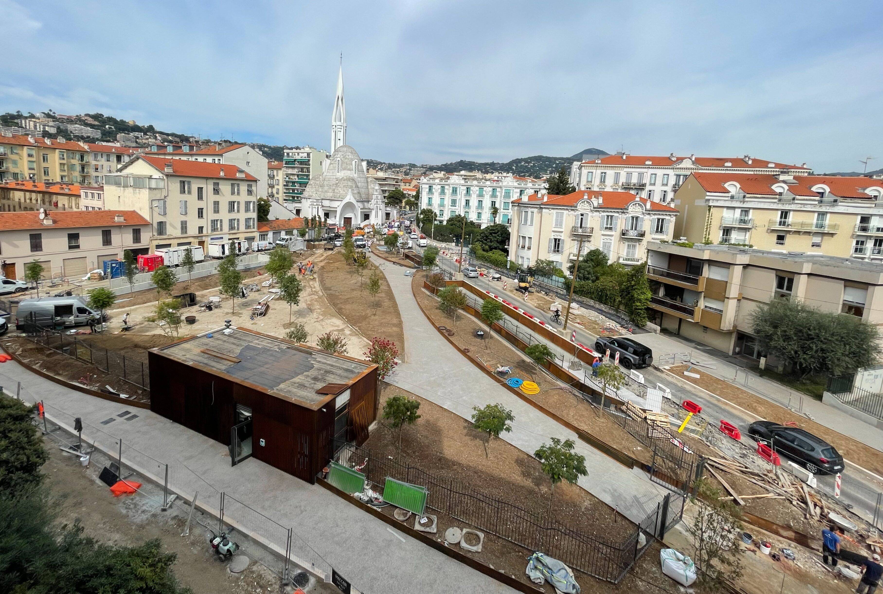 D'abord prévue en juin puis en septembre, la livraison de ce nouveau parking de Nice est à nouveau retardée