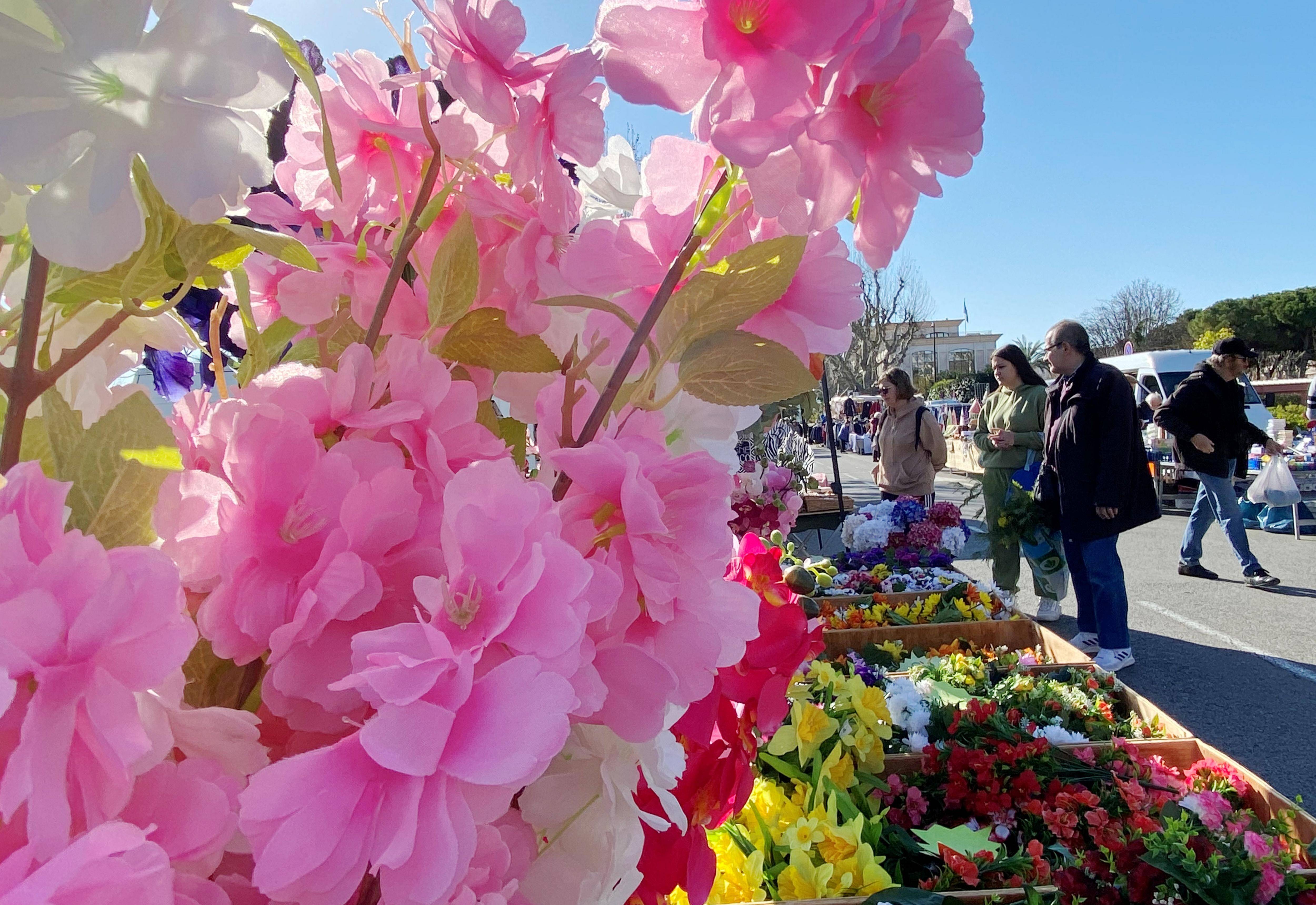 "J'ai assisté à une scène inacceptable": le maire de Saint-Laurent-du-Var présente une nouvelle version du marché dominical