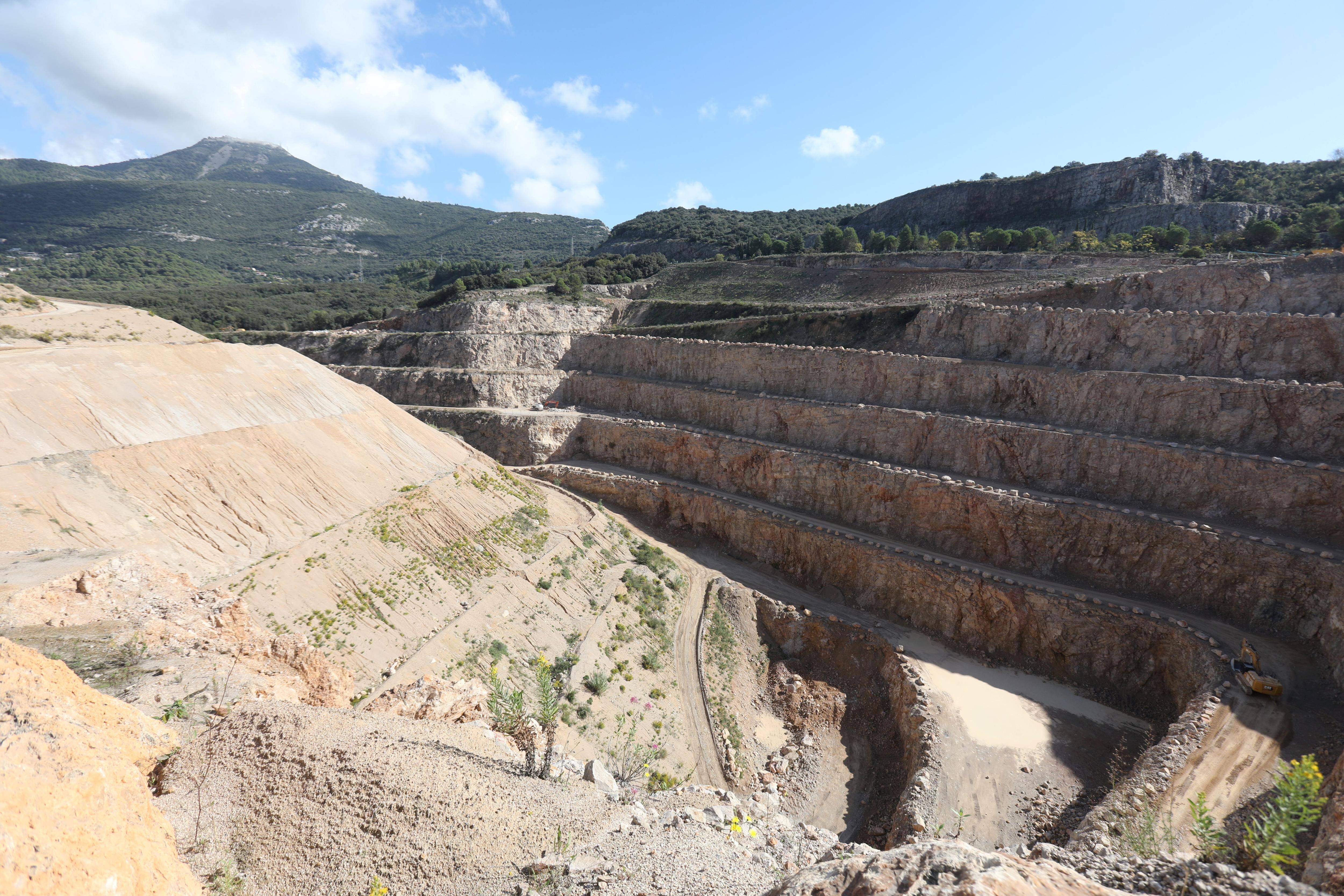 Exploitable jusqu'en 2053, comment la carrière de la Cruella à La Turbie a été boostée par le chantier du quartier Mareterra à Monaco