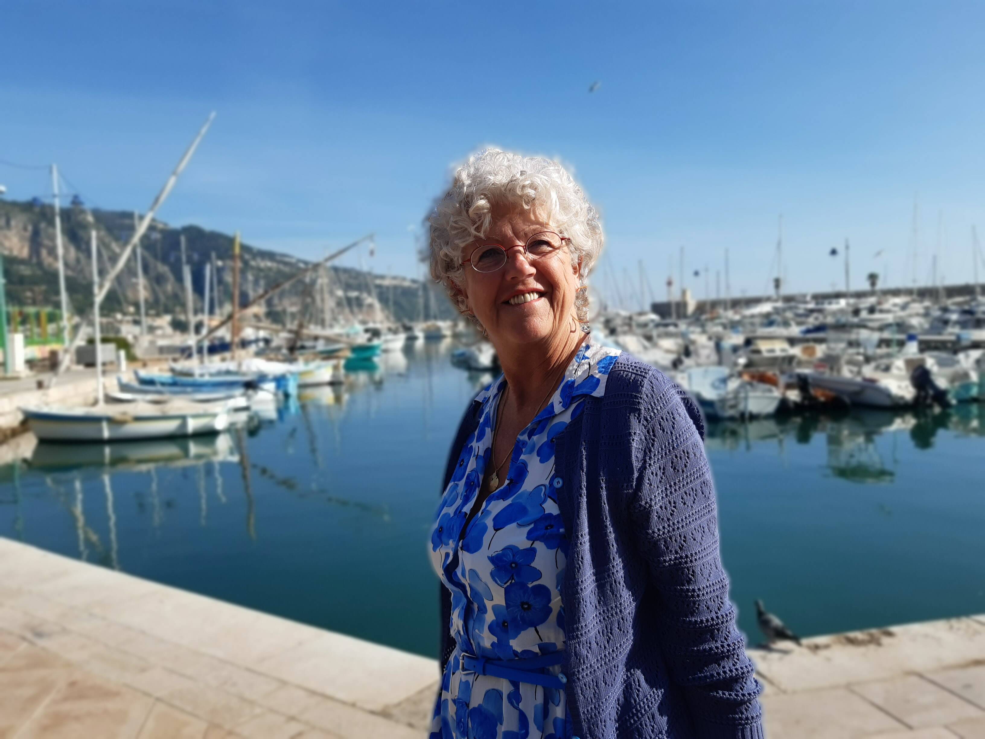 "C'est l'autre qui m'intéresse": rencontre avec la Mentonnaise Pascale Standaert, une des plumes du collectif "Les auteurs masqués"