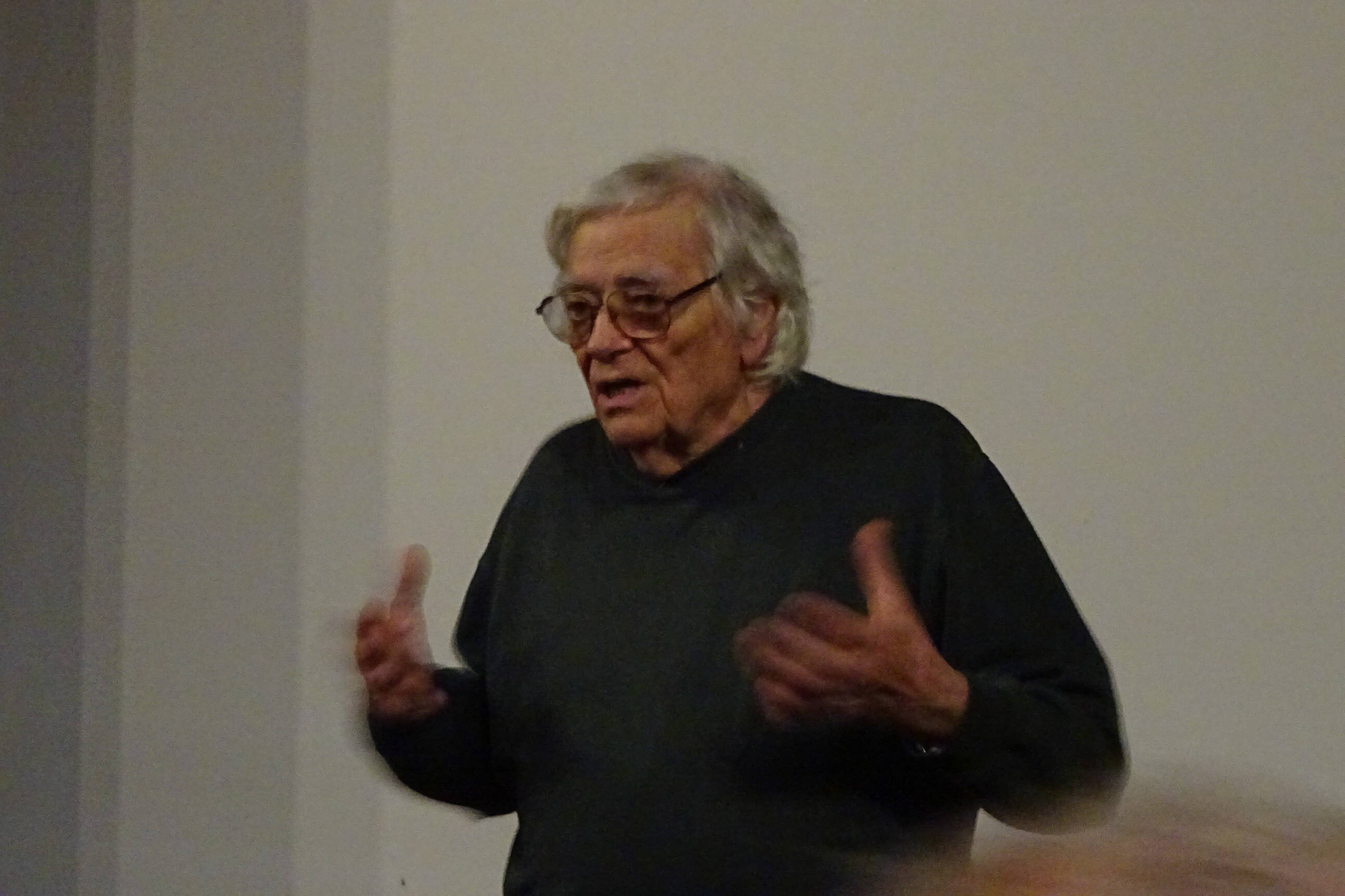 "Ces batailles de rue étaient rituelles ou inopinées": ce film retrace les dernières années des "railles" toulonnaises