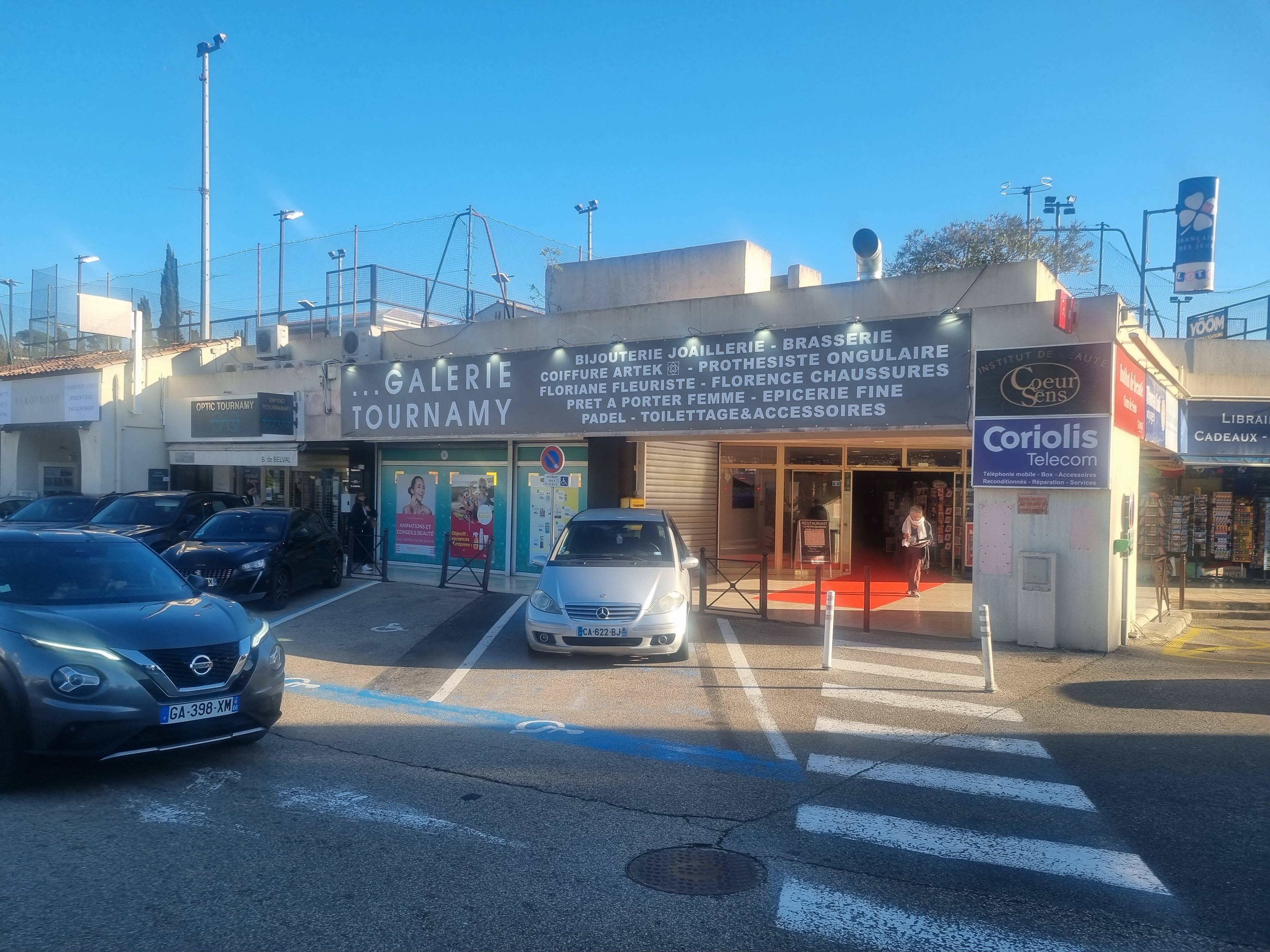 On sait où va être déplacer le service de l'état civil de Mougins