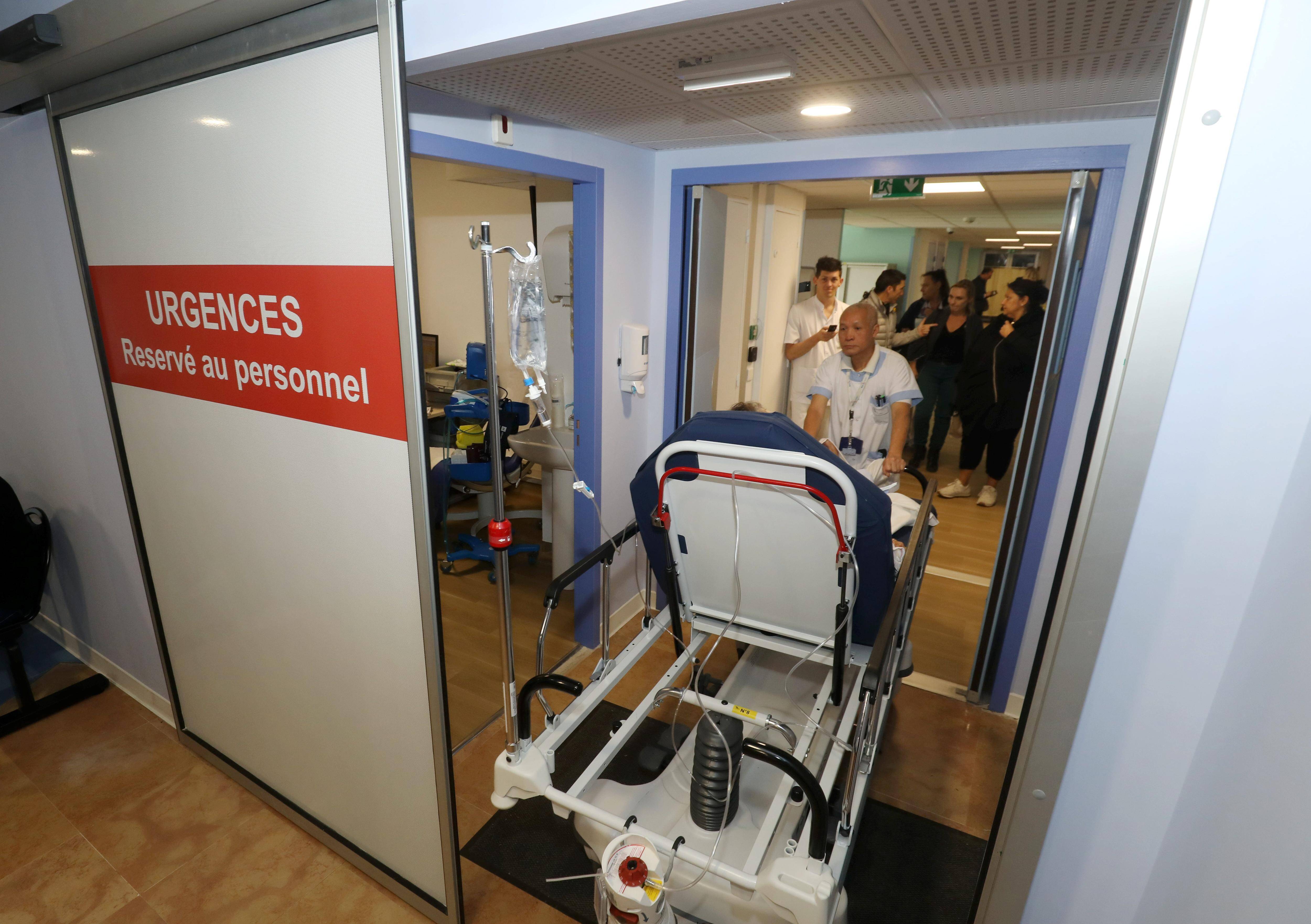 En plein travaux, les urgences du centre hospitalier de Menton "La Palmosa" ont inauguré leurs locaux provisoires