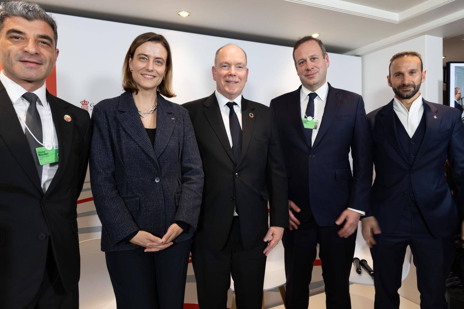 À Davos, le prince Albert II appelle à "soutenir toutes les initiatives" pour la protection des océans