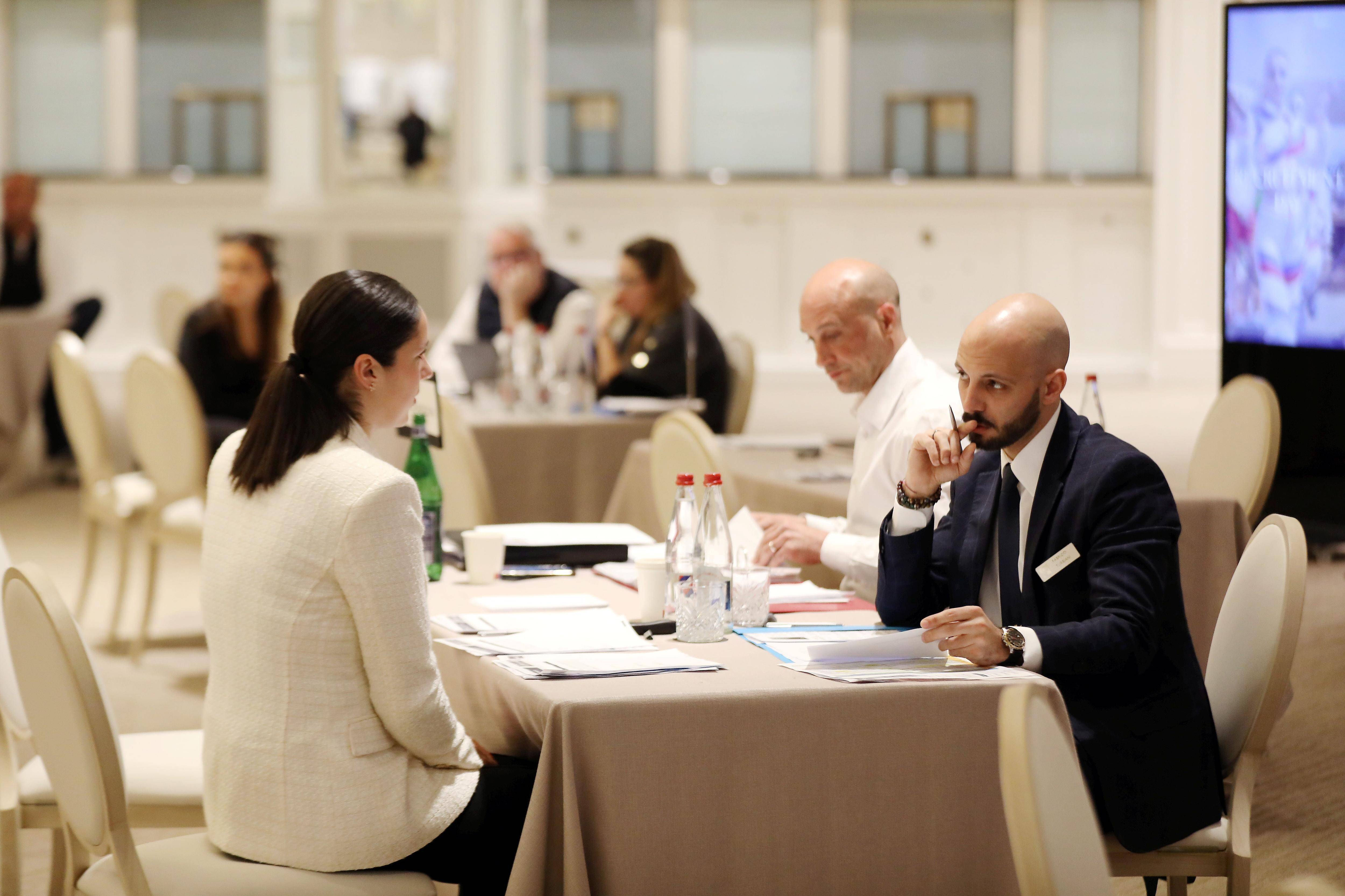 "Le succès de cette saison dépend de cette journée": le Fairmont a sorti le grand jeu pour séduire ses recrues à Monaco