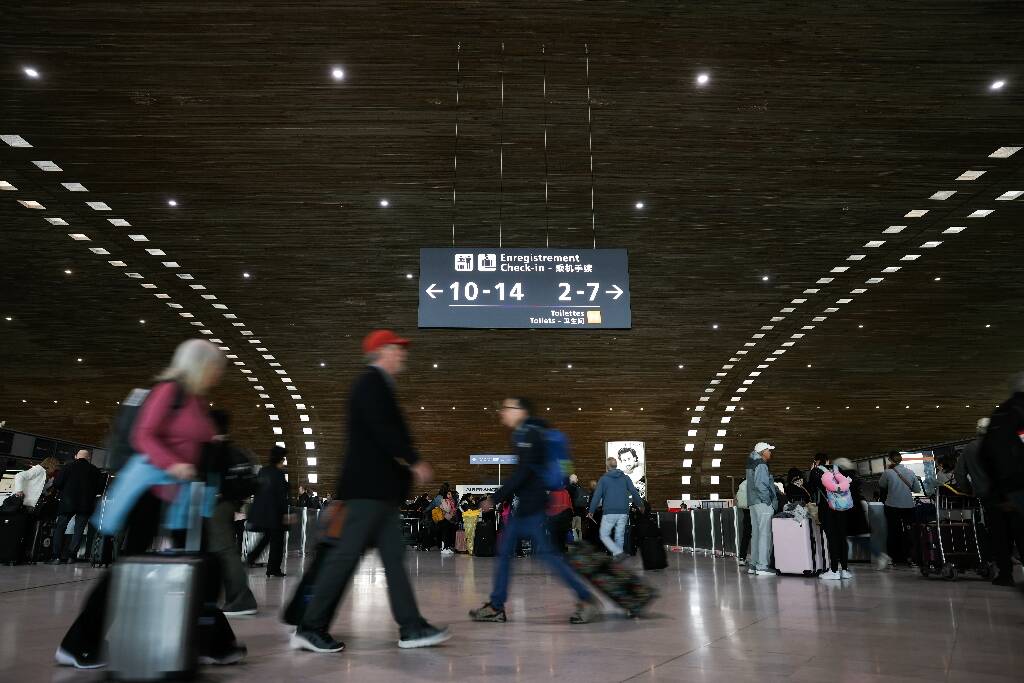 Appel à la grève dans les aéroports de Paris le 17 juillet, une dizaine de jours avant l'ouverture des JO