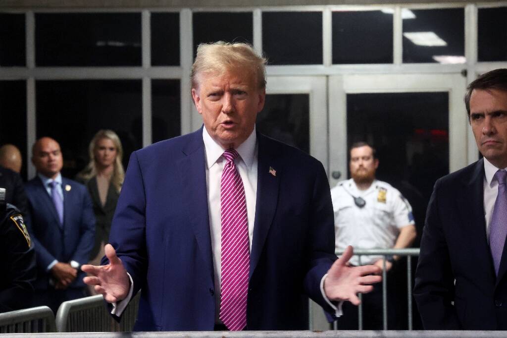 Courroucé par ses déboires judiciaires, Donald Trump part en campagne en Caroline du Nord