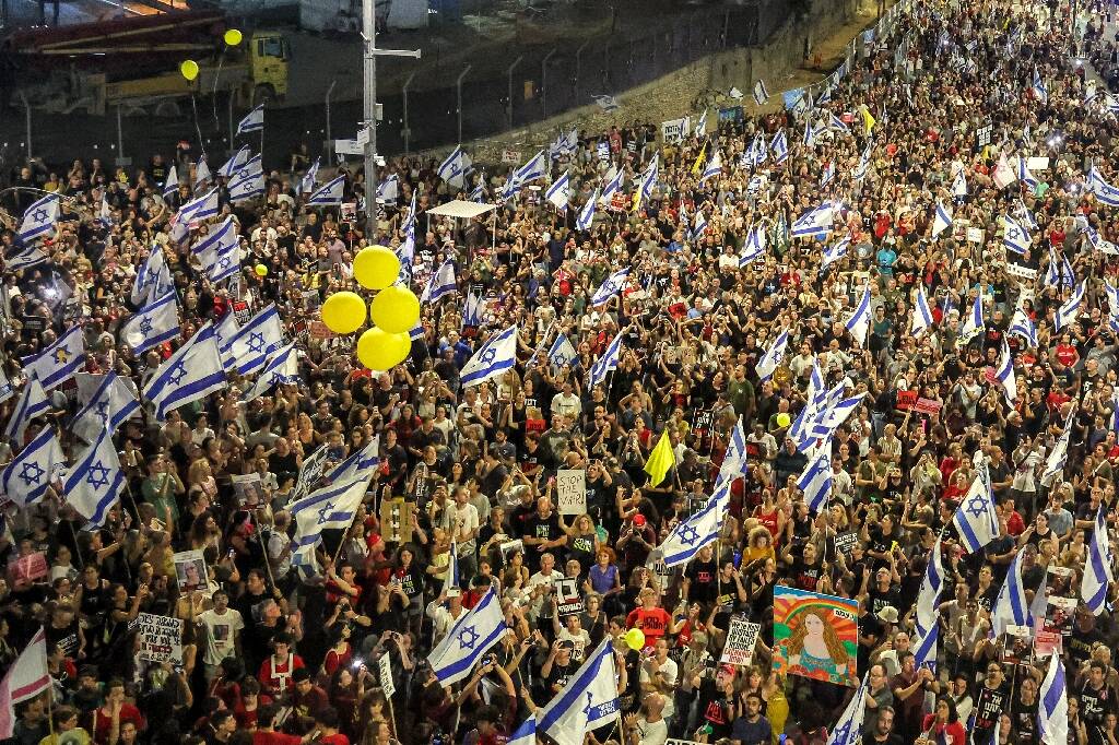 La guerre à Gaza entre dans son 10e mois, relance des efforts en vue d'une trêve