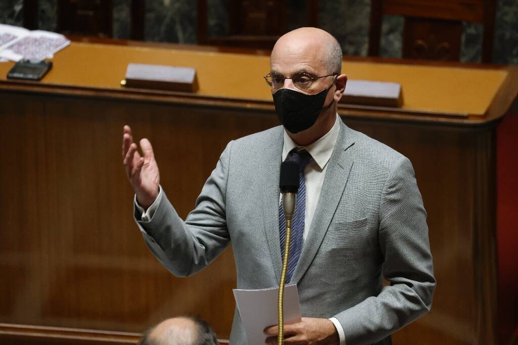 Nouveau bac: Jean-Michel Blanquer veut encore renforcer le contrôle continu dès la rentrée