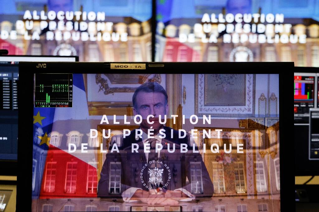 Un Premier ministre "dans les prochains jours", "front anti-républicain"... ce qu'il faut retenir de l'allocution télévisée d'Emmanuel Macron