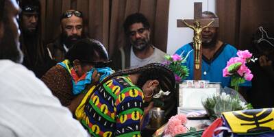 Nouvelle-Calédonie: aux obsèques de 