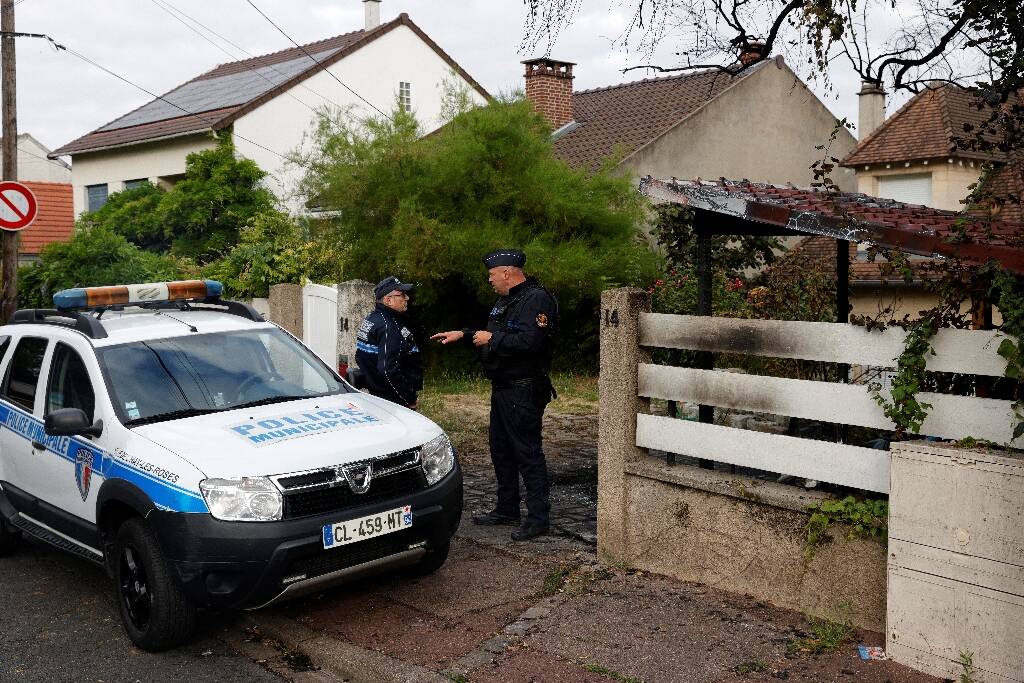 Attaque au domicile du maire de L'Haÿ-les-Roses: ouverture d'une information judiciaire, notamment pour tentative d'assassinat