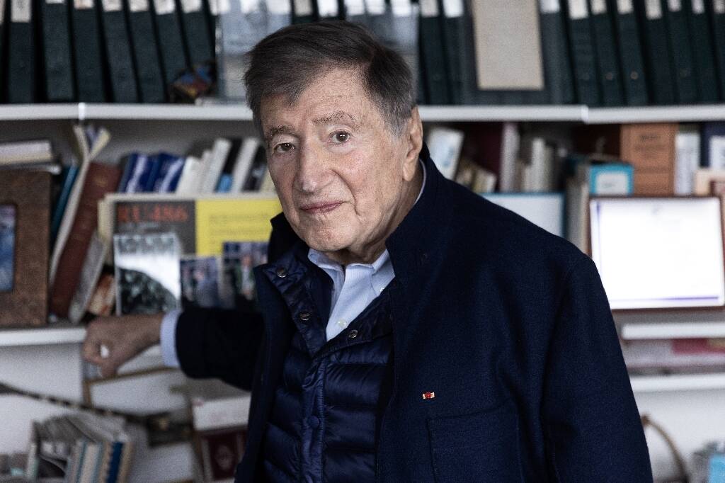 De la pilule abortive à la lutte contre le vieillissement: qui était Etienne-Emile Baulieu, décédé à 98 ans