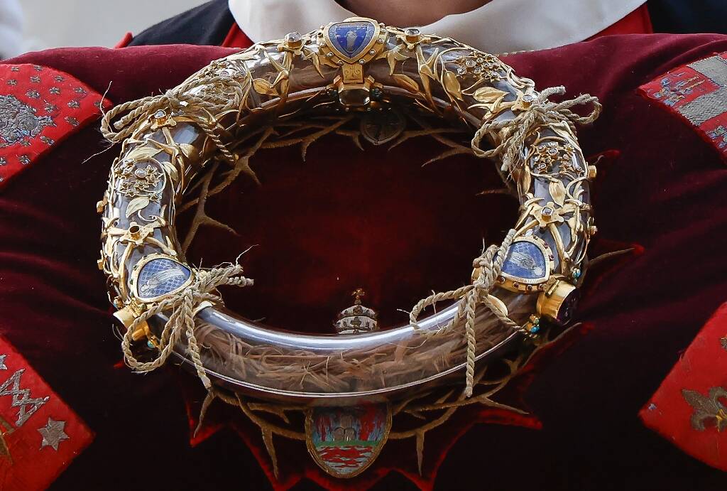 La couronne d'épines, relique la plus précieuse de Notre-Dame, retrouve la cathédrale