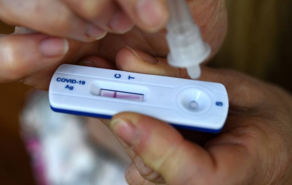 Covid-19: ce qu'il faut savoir sur les autotests, bientôt en vente en grandes surfaces
