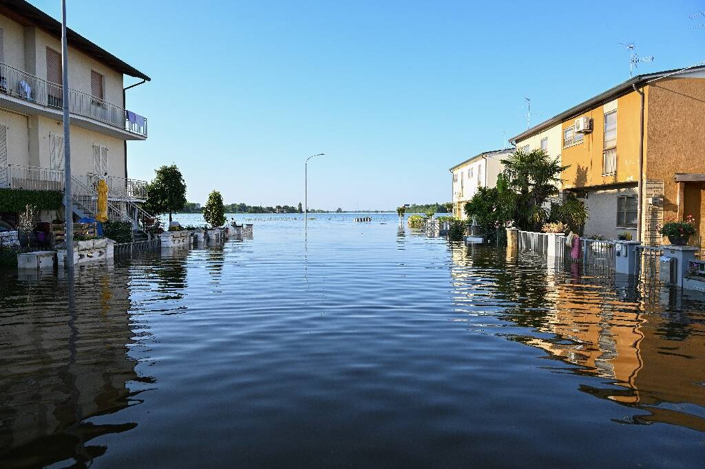 Inondations En Italie: Encore Plus De 23.000 Déplacés Presque Une ...