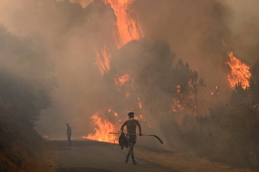Incendies: plus d'un million d'hectares brûlés dans l'UE depuis début 2025, un record