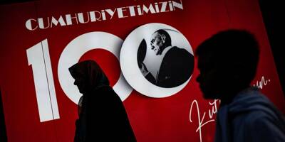 Centenaire de la république: la Turquie montre ses muscles