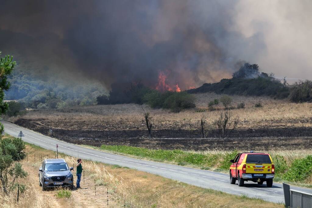 Le commerçant ambulant à l'origine de l'incendie qui a ravagé plus de 400 hectares dans l'Aude placé en détention