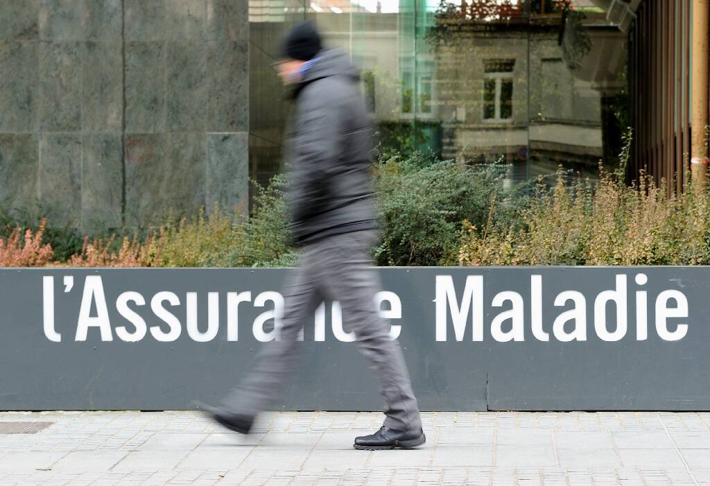 La Covid-19 est la première cause des arrêts de travail de janvier à mai