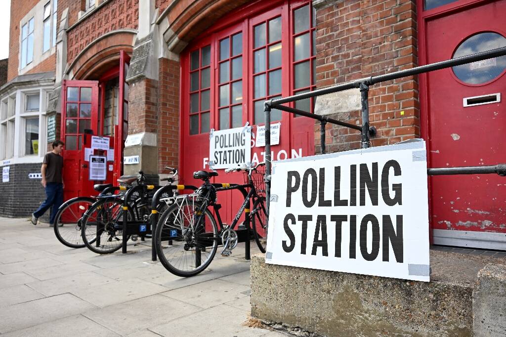 Le gouvernement britannique va abaisser l'âge du droit de vote à 16 ans pour toutes les élections