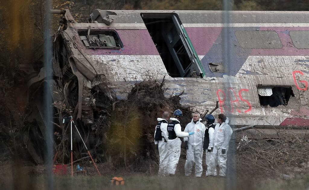 Accident du TGV Est: la SNCF reconnue coupable d'"homicides et blessures involontaires" et condamnée à une amende de 400.000 euros