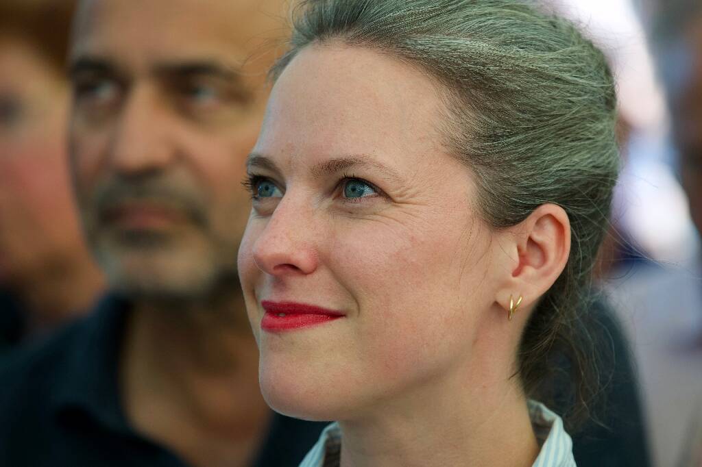 Lucie Castets et le NFP ouvrent les consultations avec Emmanuel Macron à l'Elysée, urgence pour Matignon