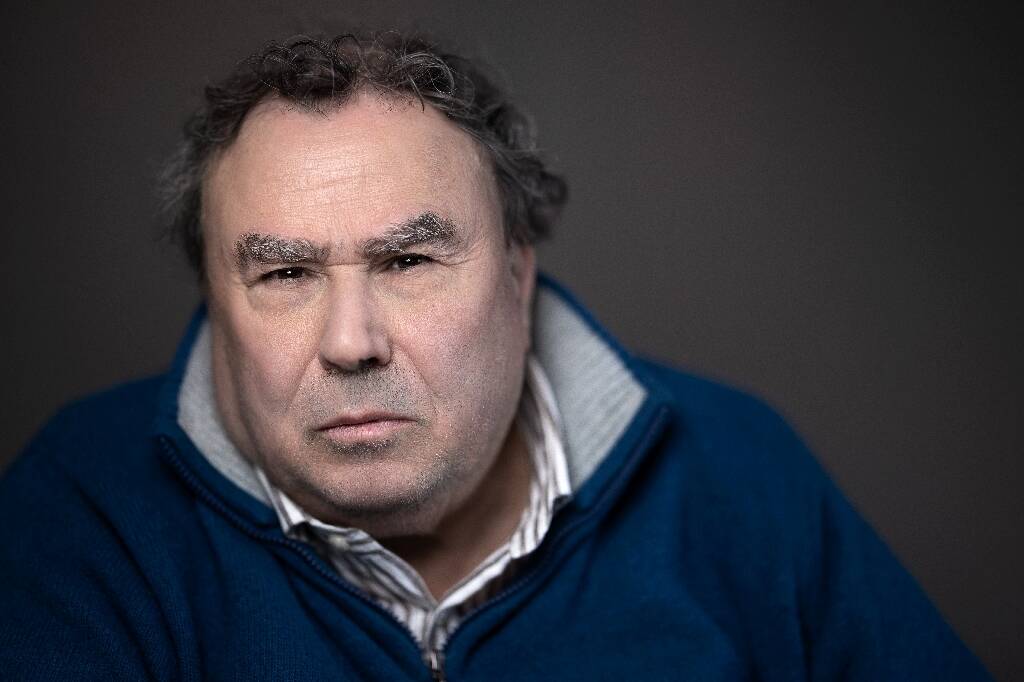 Le travail de mémoire insuffisant pour sortir de la crise franco-algérienne, selon l'historien Benjamin Stora