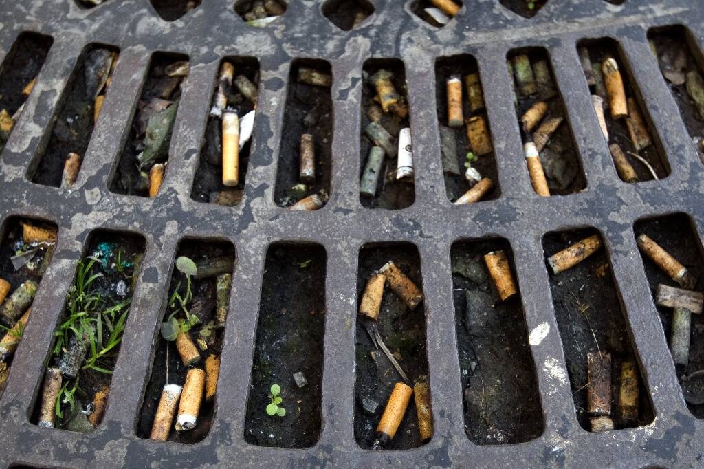 Paris ne veut plus avoir à ramasser 4 à 5 millions de mégots chaque jour